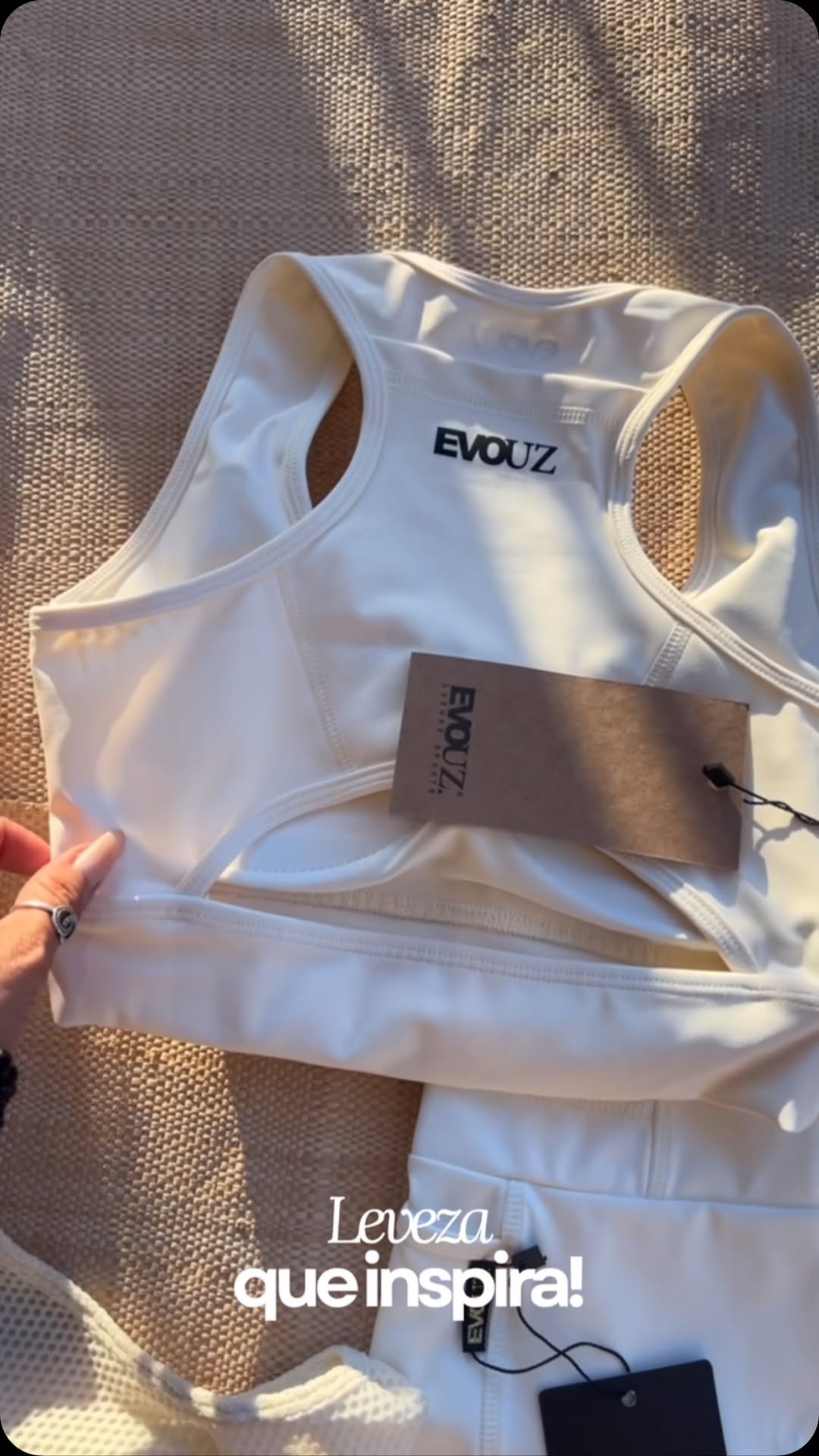 Reel da Evouz Luxury Sports sobre nova coleção